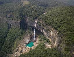 Nohkalikai Falls